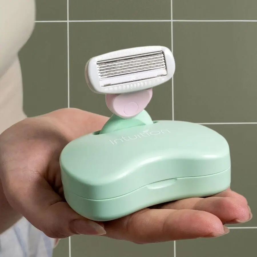 Wilkinson Sword Intuition Complete Mini Kadın Tıraş Bıçağı -Özel Kutusunda - 5