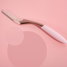Wilkinson Sword Intuition Dermaglow Dermaplaning Kadın Yüz Tıraş Bıçağı, Ustura - 4