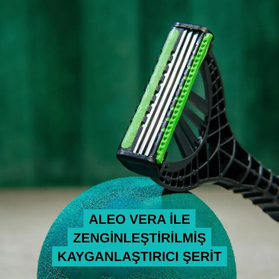 Wilkinson Sword Xtreme 3 Sensitive 8+4 Adet Erkek Tıraş Bıçağı- Hassas Ciltler - 3